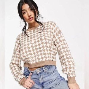Hollister Tan Houndstooth Crew Neck Sweater